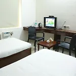 Hotel Shridevi Park